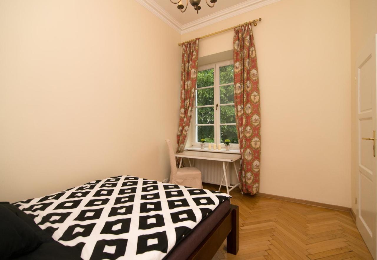 Ferienwohnung Charme De Varsovie Exterior foto